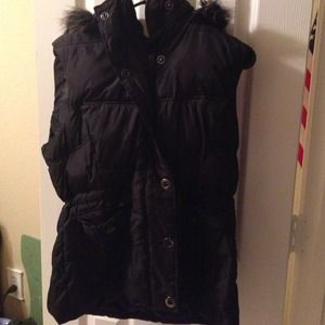 💥💥SOLD💥💥Black bubble vest with detachable hood