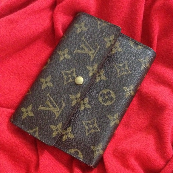 Louis Vuitton Clutches & Wallets - Authentic vintage LOUIS VUITTON wallet