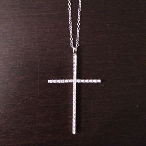 Silver Cross Necklace 🔶REDUCED🔶