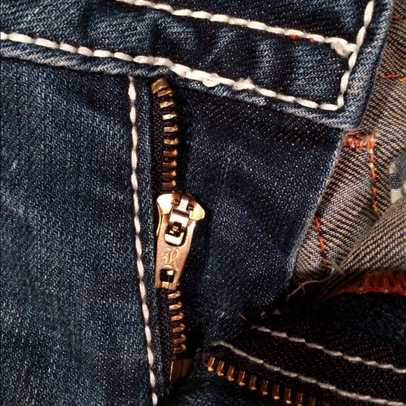 Rock Revival Jeans 🚫SOLD🚫 - Picture 3 of 4