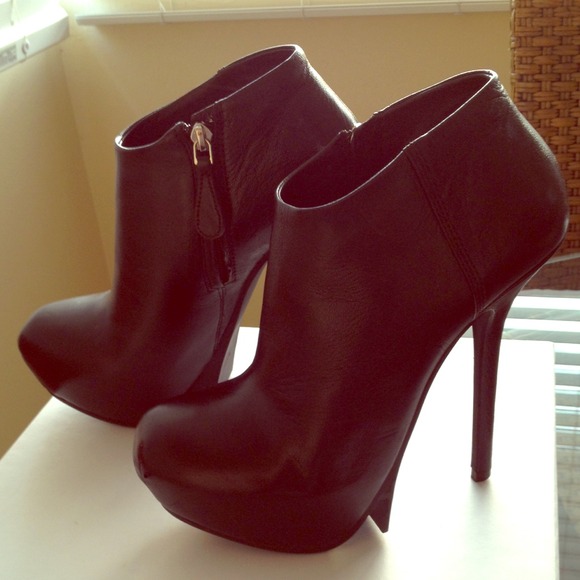 Camilla Skovgaard Black Booties