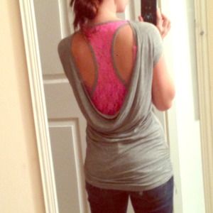 🎉🎊🎈FLASH SALE 20%🎈🎊🎉Grey and pink dressy top