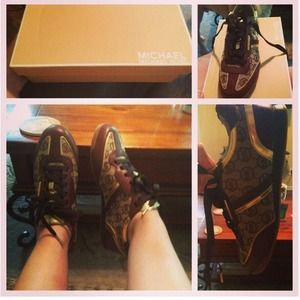 Brown Michael by Michael Kors monogram sneakers