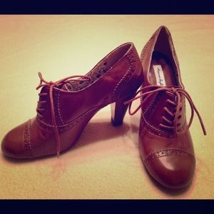 Size 6 American Eagle booties