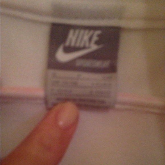 Nike limited edition jacket - Picture 3 of 4