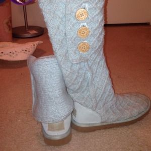 Aqua blue Lattice Uggs!