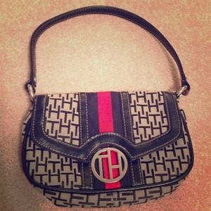 SOLD Small Tommy Hilfiger purse