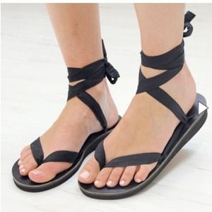 Size small Sseko tie up sandals