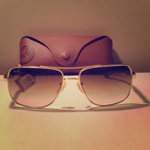 🚫sold in bundle🚫Authentic Ray-Ban sunglasses