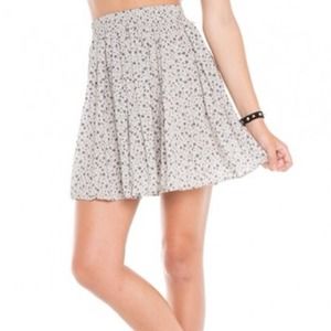 Brandy Melville Heather Skirt