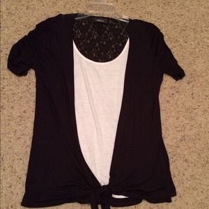 Black and white layered top size large