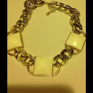 Collar