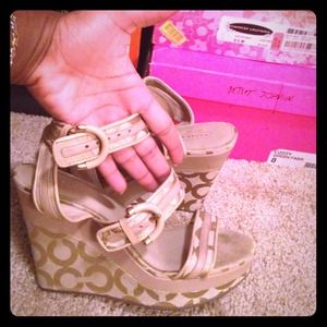 Coach wedges