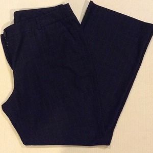 Navy patterned  pants. Excellent condition