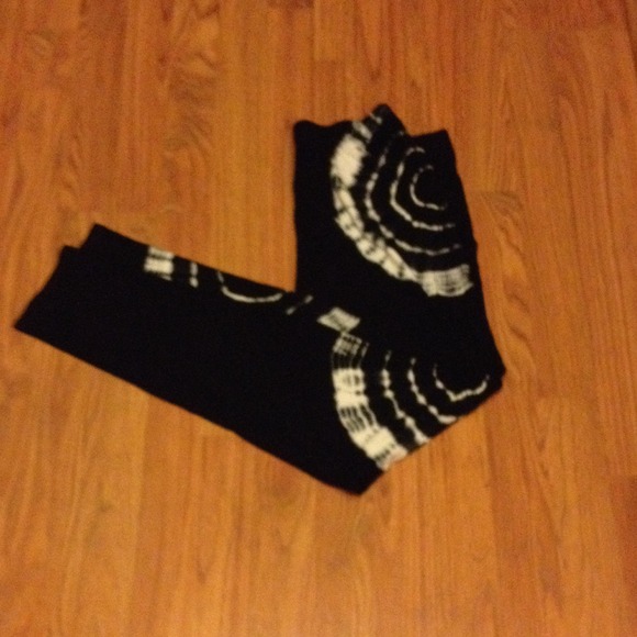 Leggings SOLD in bundle