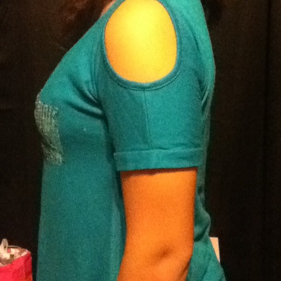 Turquoise top - Picture 2 of 2