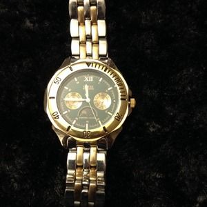 ✖️ HOLD FOR @fatal73✖️AUTHENTIC  WATER PRO WATCH!