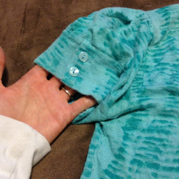 Real button down overcoat - Picture 2 of 3