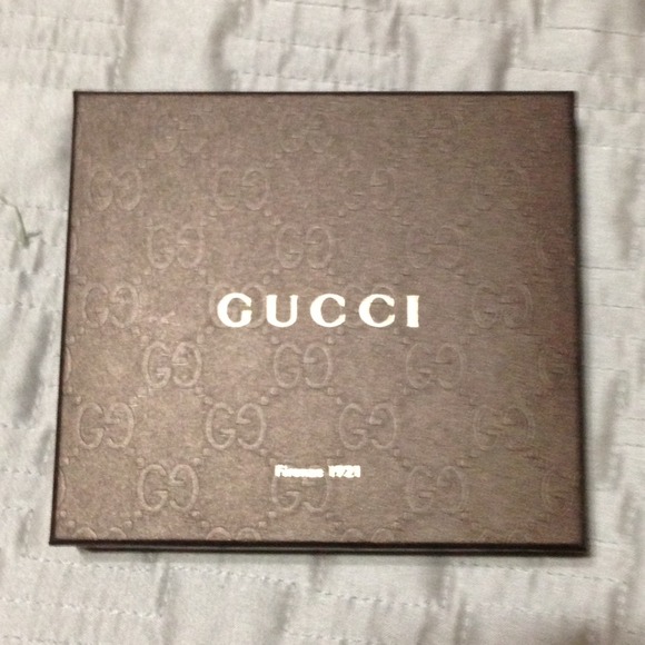 🚫SOLD🚫Authentic New In Box Gucci Wallet