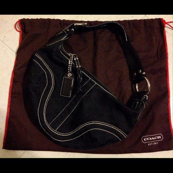 Authentic COACH small saddle purse - Picture 1 of 4