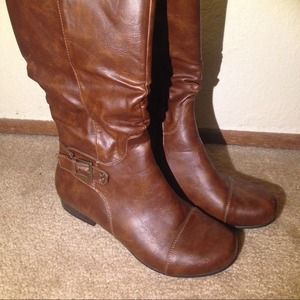 Cathy Jean sz8 Brown Boots
