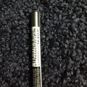 ELF/Avon Glimmersticks Chromes  Striking Emerald