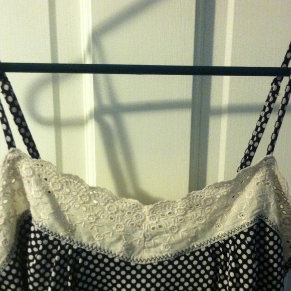 ❄️Adorable Limited tank❄️ - Picture 2 of 4