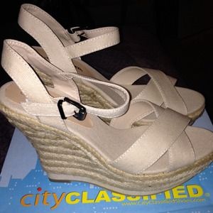 Sold*****Beige wedges