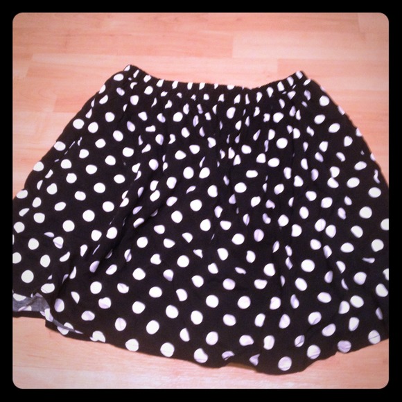 ❌Black polka dot skirt ~ brandy style ~ high waist