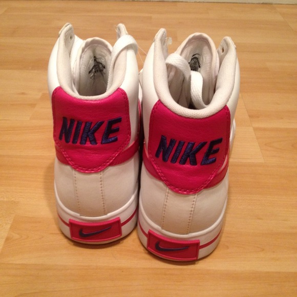 SOLD - Picture 2 of 3