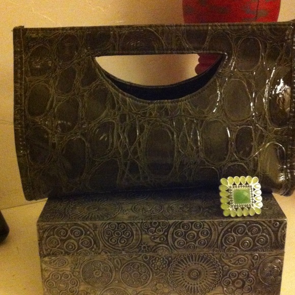 none Clutches & Wallets - ⬆️sold