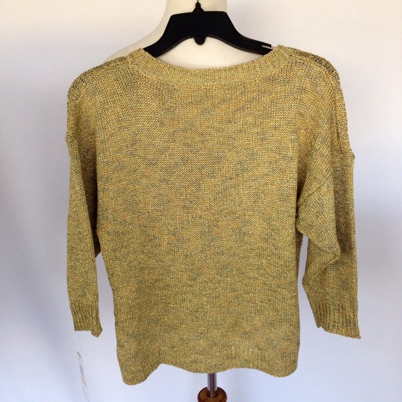 Gold sweater - Picture 2 of 4