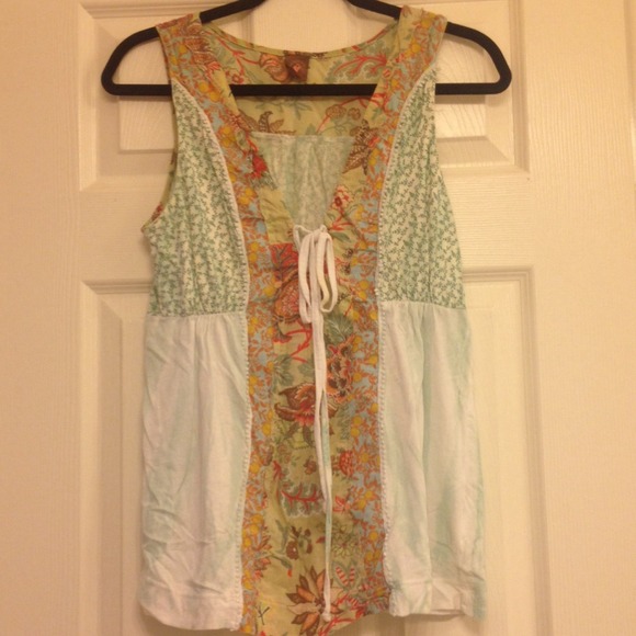 Language Los Angeles Sleeveless Top