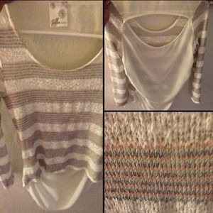 NWOT ✔️ hi-lo w/ sheer back 😍😍