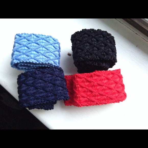 ❌SOLD IN BUNDLE❌Headbands Black, Navy, Red,Lt Blue - Picture 3 of 4