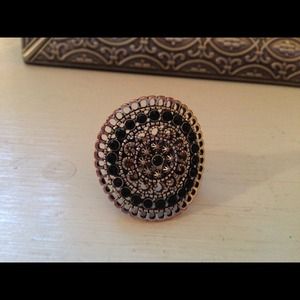 Stretchy one size costume ring