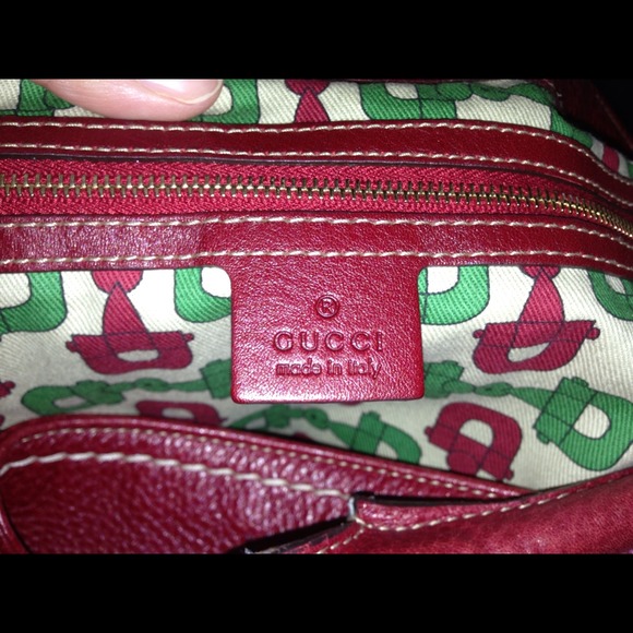 Gucci red hobo bag.💰💰💰SOLD!!💰💰💰 - Picture 3 of 4