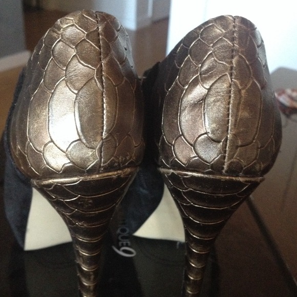 Booties - Picture 4 of 4