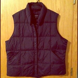 Lands' End Down vest size XL
