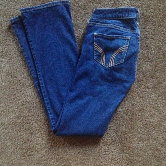 Another pair of Hollister jeans!