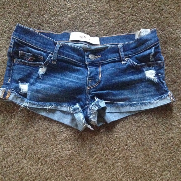 Hollister shorts!