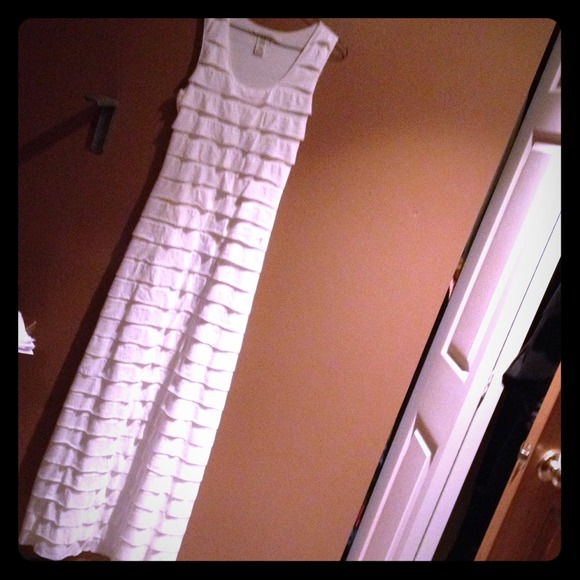 💃RESERVED💃 White dress