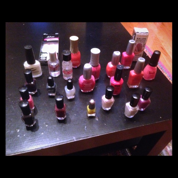 ♥️SOLD♥️Nail polish.