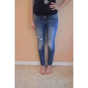 ⚡️FLASH SALE⚡️Hollister jeans