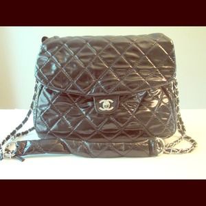 CHANEL patent leather satchel