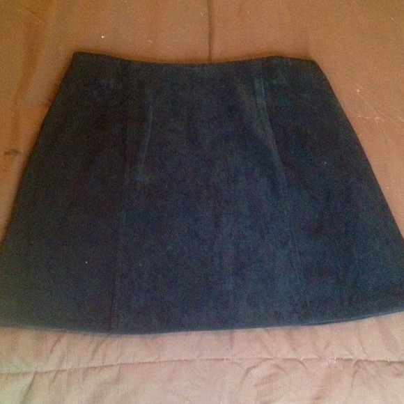 SuedeLike Mini Skater Skirt