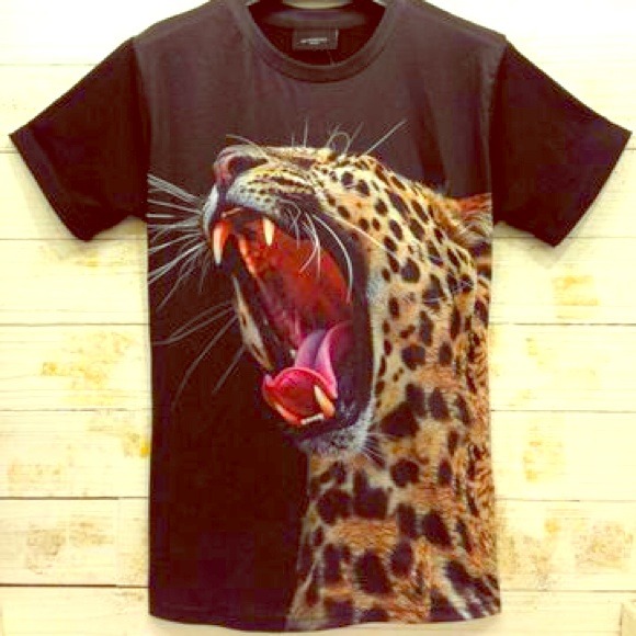 Givenchy tee