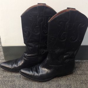 Black cowboy boots