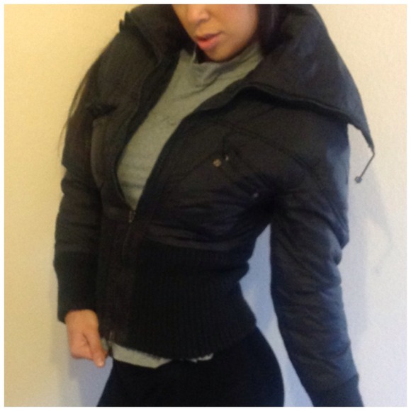 Guess Jeans | Black Puff Jacket | Size XS / P