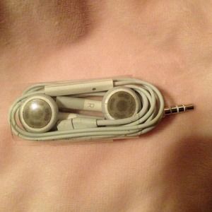 SOLD❌❌Earphones